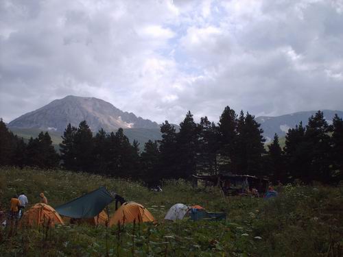 Фото поход с палатками от СВ-Астур, фотографии палатки в горах поход