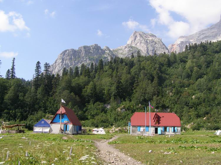 Лагерь активного отдыха фото от СВ-Астур, туристический лагерь