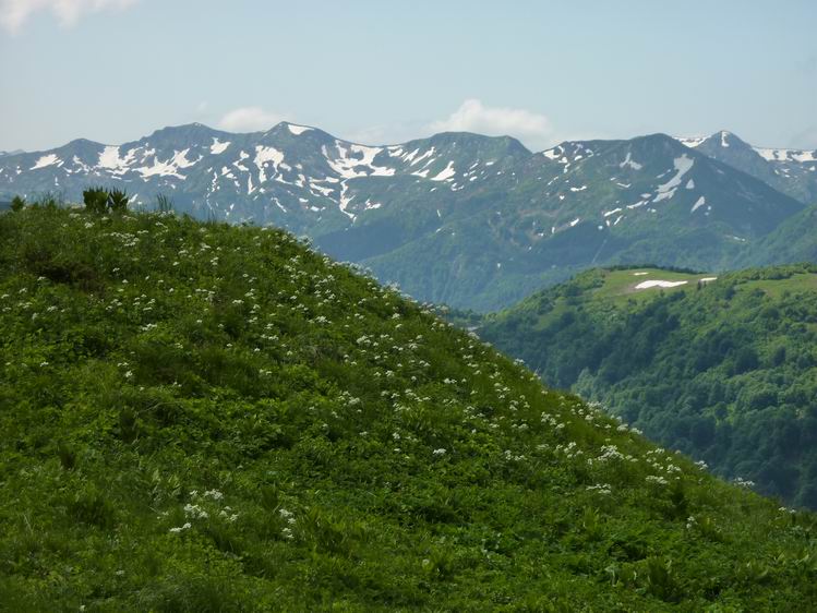 Горный рельеф фото от СВ-Астур, красивый горный рельеф южных гор