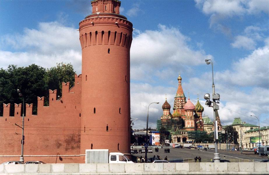 Беклемишевская (Москворецкая) башня Московского Кремля