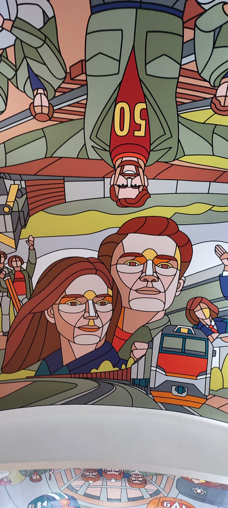 Панно строителям БАМа на Ярославском вокзале в Москве