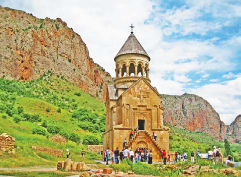 Армения. Церковь Буртелашен (1339 г.) в монастыре Нораванк