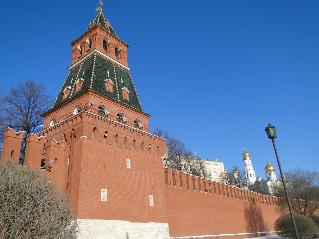 Башни Кремля - Константино-Еленинская башня