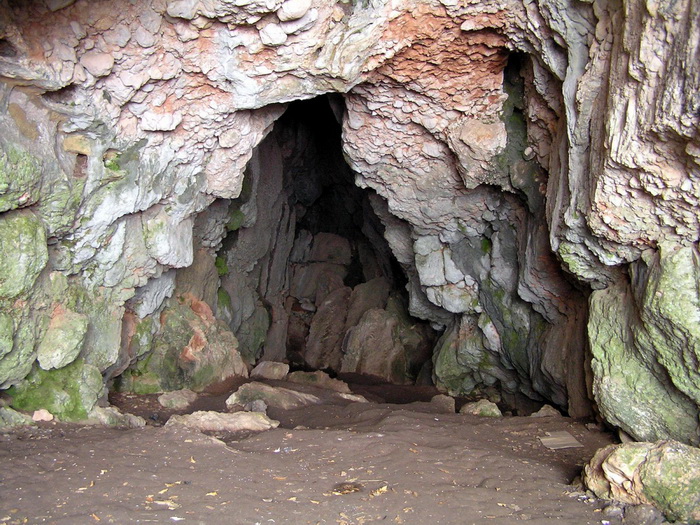 Пещера МАН в Крыму на Северной Демерджи