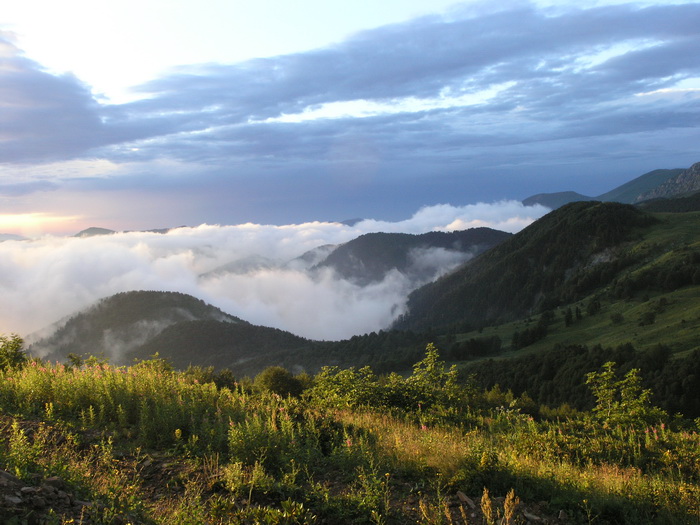 красивые пейзажи гор Кавказа, маршрут 30