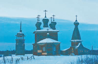 Старинные церкви в деревне Абрамовской