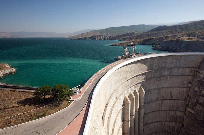 Dagestan_Chirkey-reservoir-2.jpg
