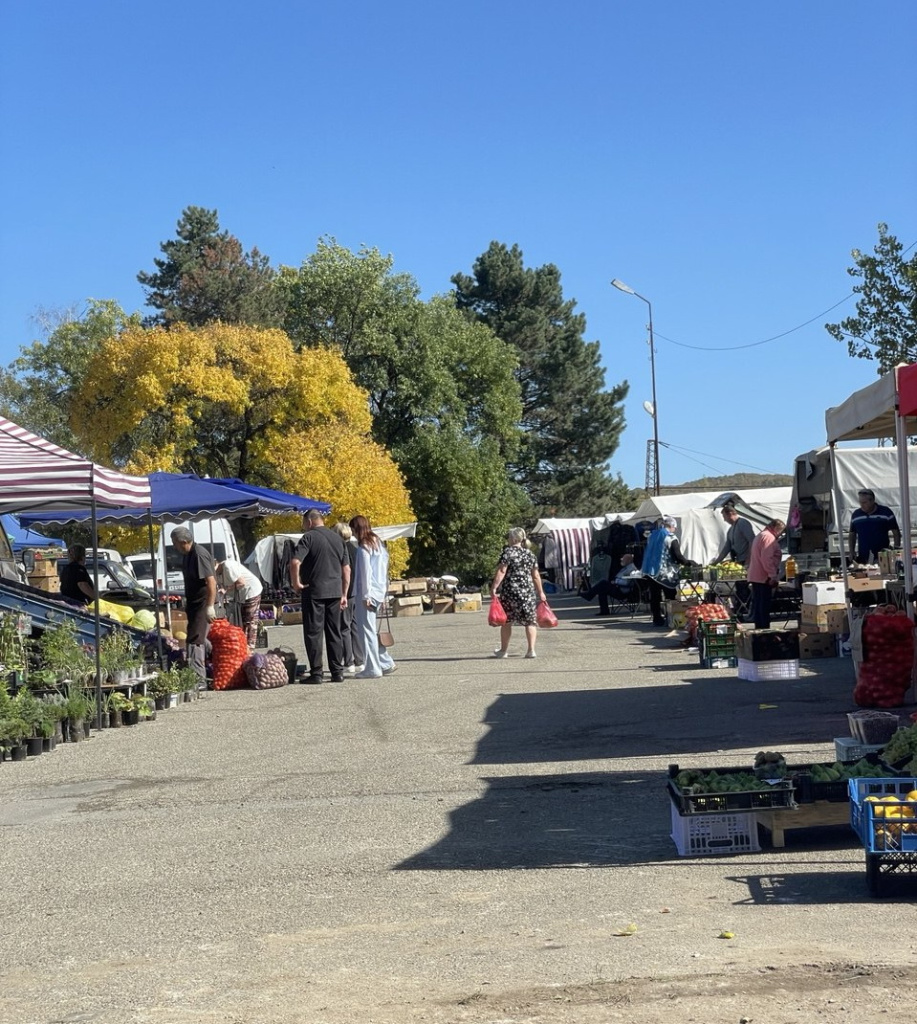 Рынок в Каменномостском