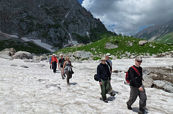 Радиальный выход на маршруте 30 на ледник горы Фишт