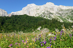 Пейзаж с горой, маршрут 30 через горы к морю поход 30-ка пеший тур