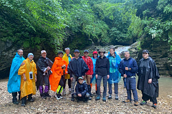 30-ка маршрут через горы к морю