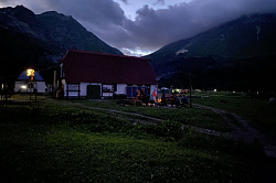 Приют Фишт. Легендарный маршрут 30 через горы к морю