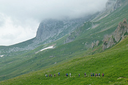 Поход в горах Адыгеи, маршрут 30 через горы к морю пеший тур