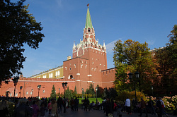 Троицкая башня московского кремля, экскурсии по Москве