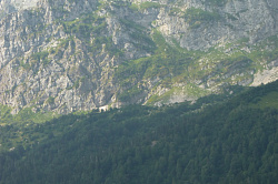 Поляна в горах маршрут 30 через горы к морю тур поход