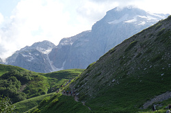 Через горы по маршруту 30 к морю, тур поход Легендарная тридцатка