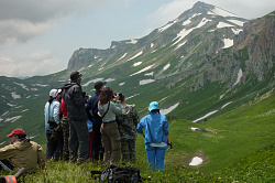 Активный тур в горах, маршрут 30 через горы к морю тур поход