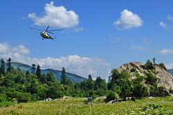 Фото вертолета ми 8. Вертолет - самое сложное механическое изделие в мире. Всего пять стран производят вертолеты. 