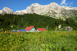 Легендарный поход по маршруту 30 через горы к морю пеший тур