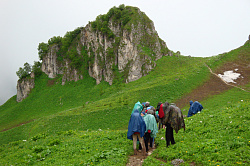 Горный поход 30-ка маршрут через горы к морю пеший тур маршрут