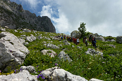 30 маршрут трекинг через горы к морю тур поход из Адыгеи
