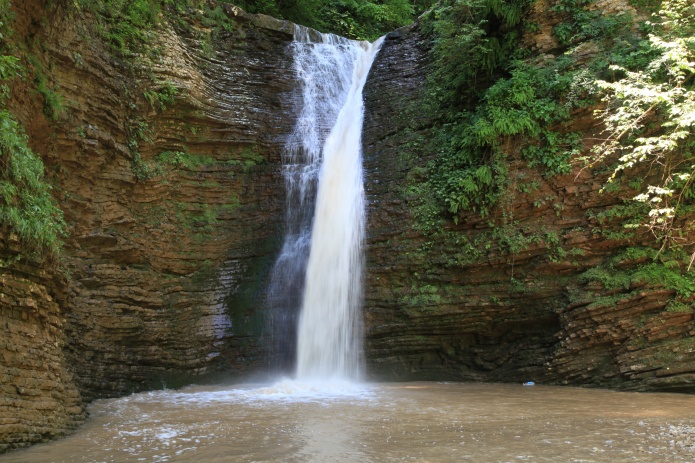 Водопад Шнурок фото от СВ-Астур, ущелье Руфабго - водопад Шнурок (курорт Хаджох)