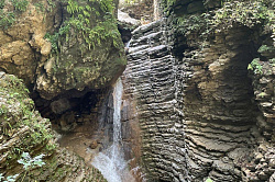 Адыгея, водопад Сердце Руфабго, отдых летом, туры в Адыгею