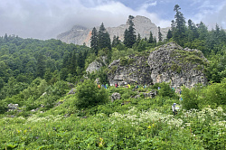 30-й маршрут через гору Фишт и Лагонаки к морю