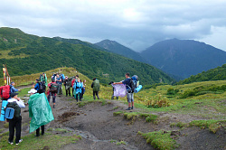 Это поход в горы Кавказа по маршруту Знаменитая Тридцатка - легендарный маршрут через горы к морю.