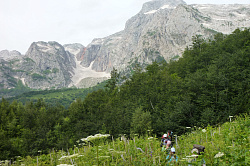 Тур в Адыгее легендарный маршрут 30 через горы к морю поход