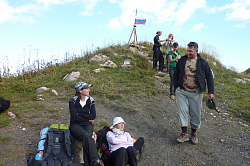 Привал на маршруте 30 тур поход через горы к морю Тридцатка