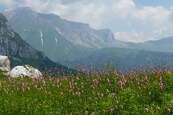 пейзаж на маршруте через горы к морю 30-ка тур поход через горы к морю