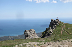 Южная Демержи, однодневные походы и туры в горах Крыма