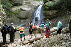 Водопад в Мешоко, активный туризм и отдых в Адыгее