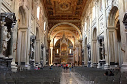 Фото Италии / Базилика в Риме