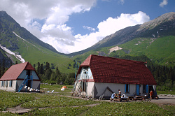 Горный приют Фишт, маршрут 30 через горы к морю