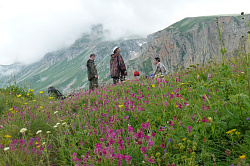 Лето в горах, маршрут 30 через горы к морю пеший тур поход